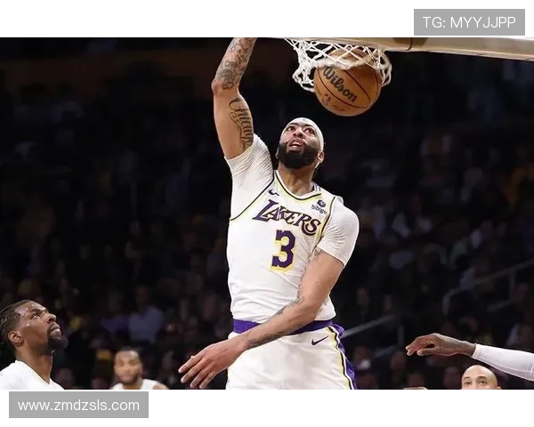 詹姆斯再创历史纪录，湖人击败勇士迎来连胜，浓眉哥表现惊艳